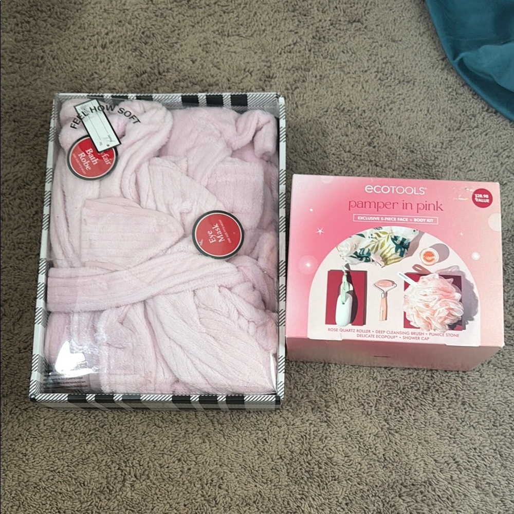 New in box spa bundle